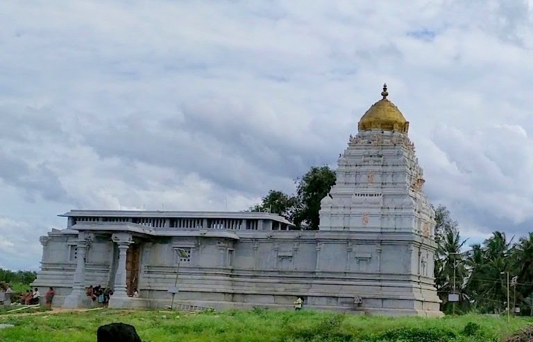 bhu varaha swamy temple kallahalli - 01