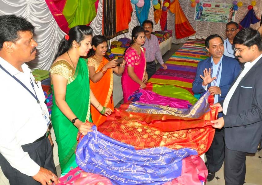 180 Ksic ideas | mysore silk saree, silk sarees, saree-vietvuevent.vn