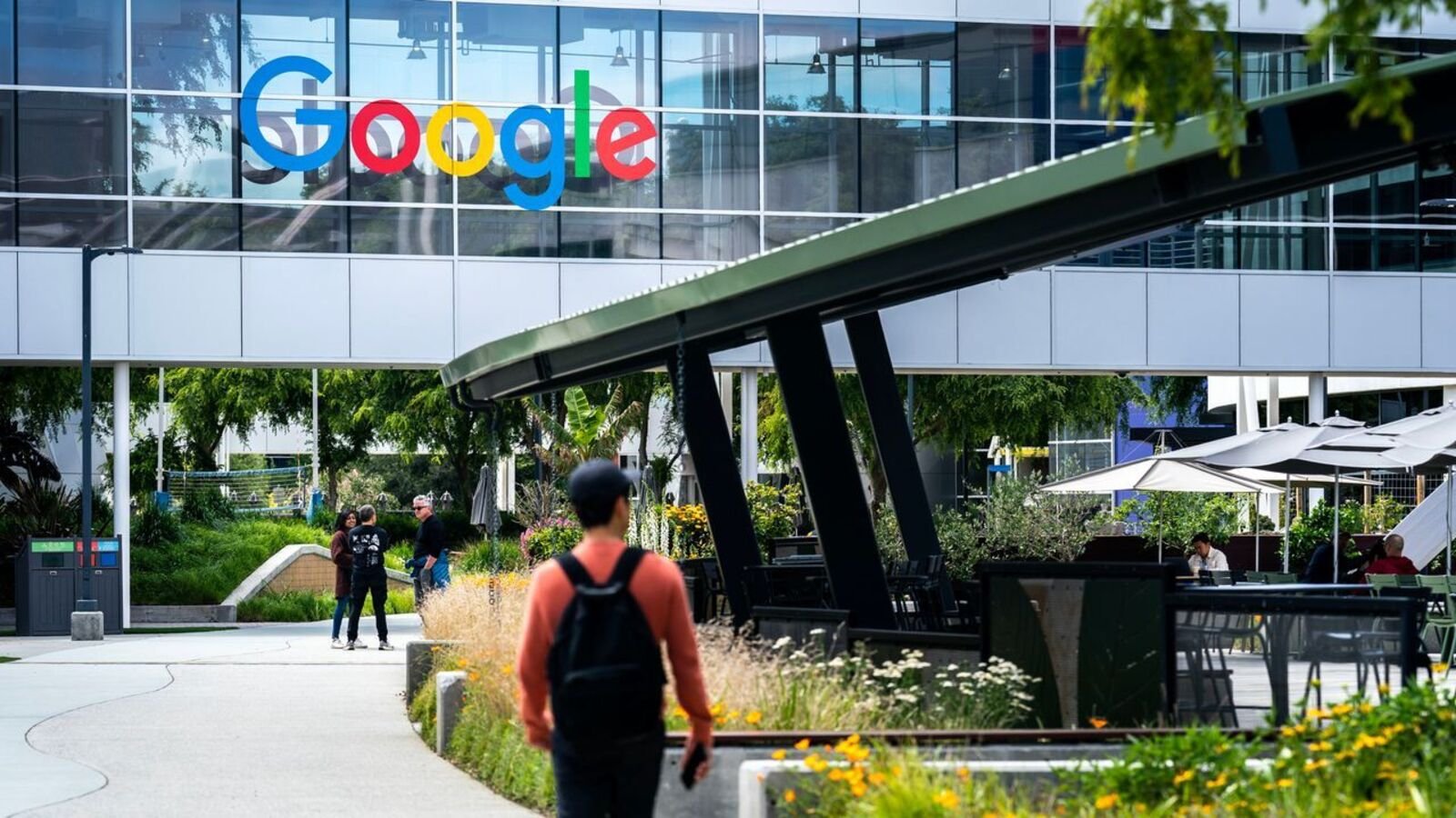Google parent Alphabet soars past 2 trillion market cap on AI strength