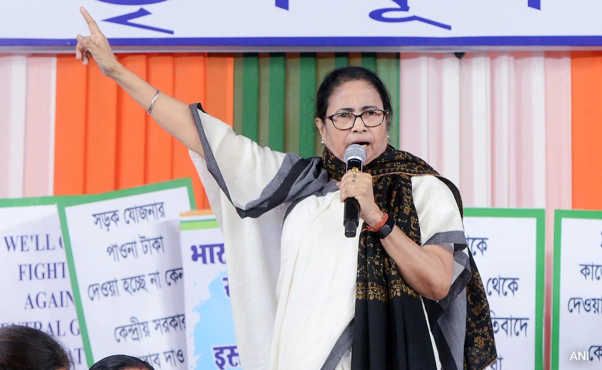 Mamata Banerjee's Answer To Congress Leader's 'Vote For BJP' Clip