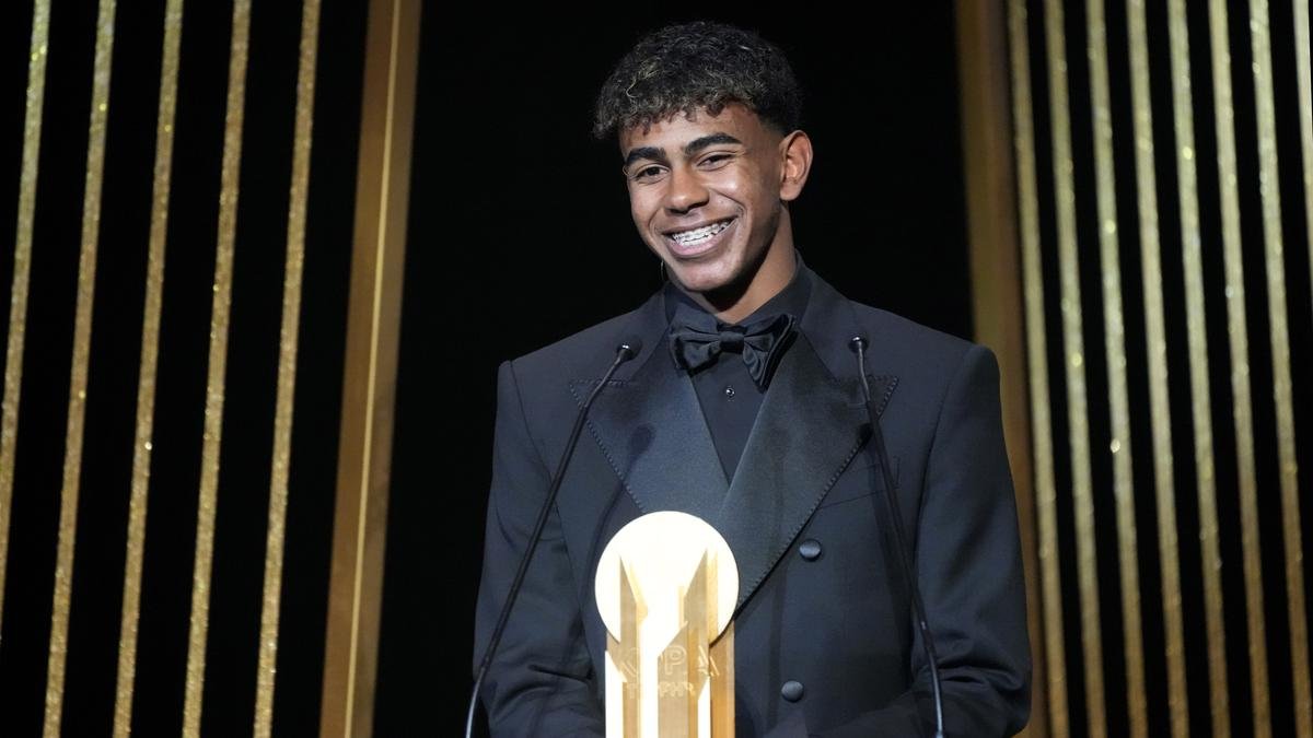 Ballon d’Or 2024 Lamine Yamal wins Kopa award for best young player